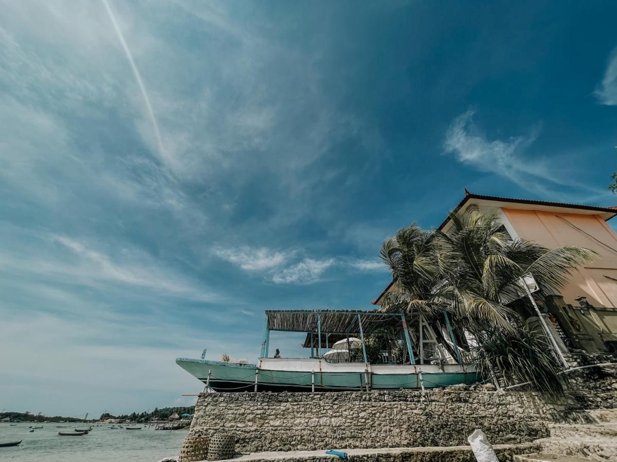 Aurora Beach View Nusa Lembongan  Exterior photo